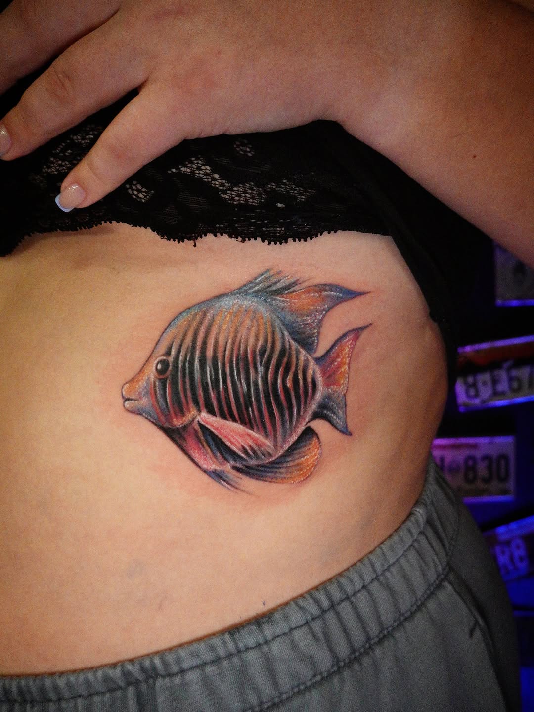 Tatuaż: ryba · zwierzę. Wykonał Kiziorsky Tattoo - Tatuaż i Piercing - Kraków (Kraków). Otwórz zdjęcie w profilu.