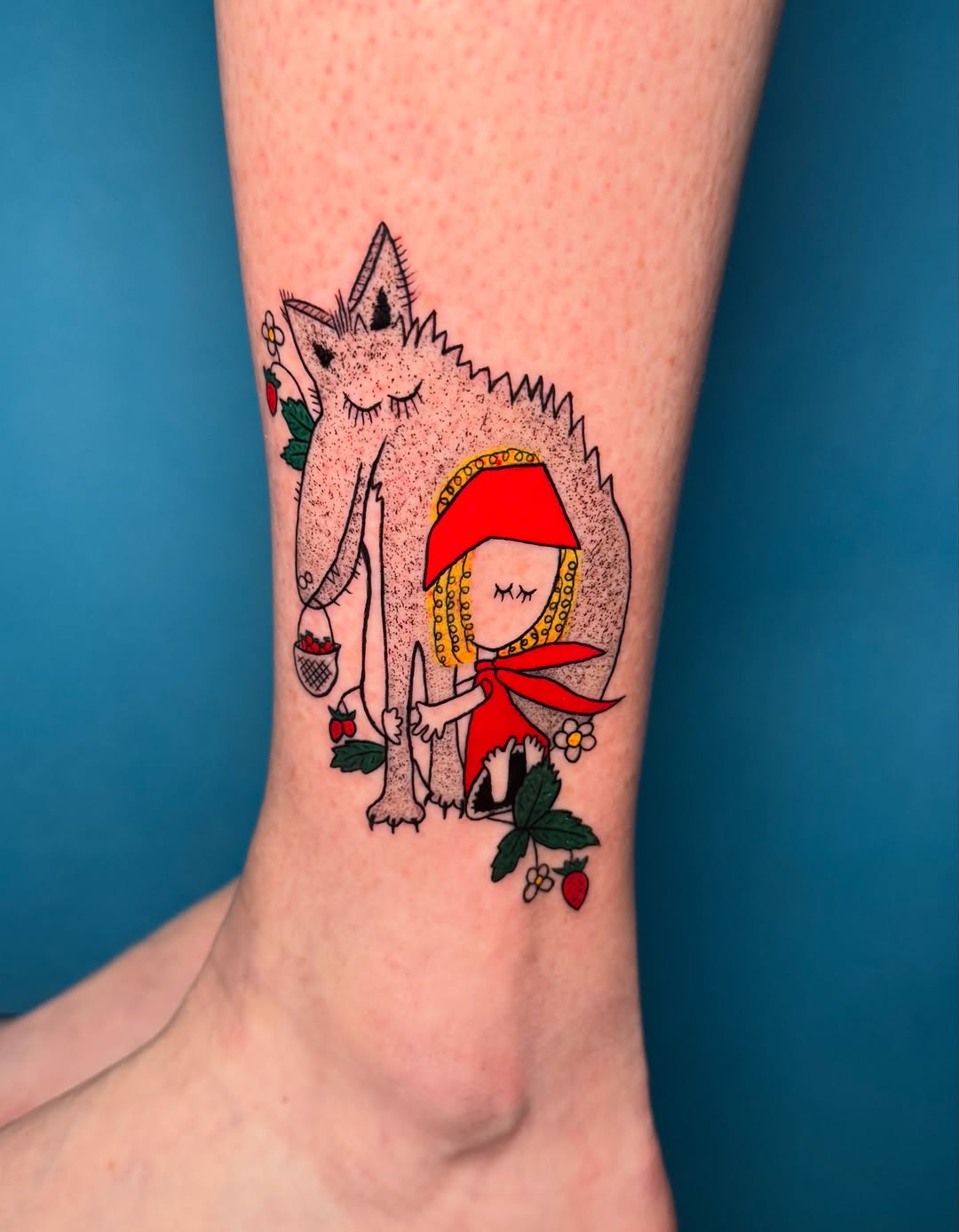 Tatuaż: wilk · dziewczynka. Wykonał Talar ink tattoo (Kraków). Otwórz zdjęcie w profilu.