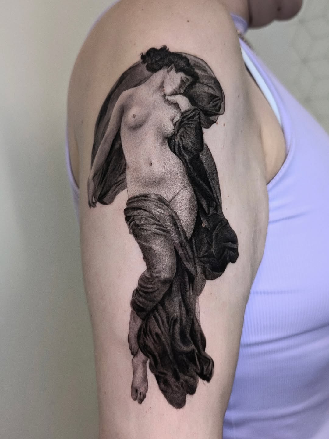 Tatuaż: kobieta · nagość. Wykonał Gabriel (Kraków). Otwórz zdjęcie w profilu.